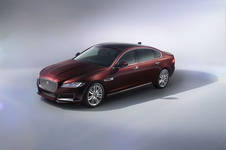 Jaguar ra mat sedan than dai XFL 