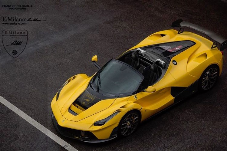 Chua ra mat LaFerrari Spider da bi chot gia toi 129 ty-Hinh-3