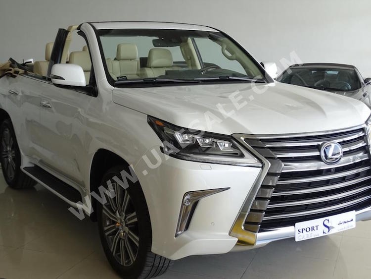 “Soc” voi SUV Lexus LX570 mui tran gia 7,7 ty dong-Hinh-7