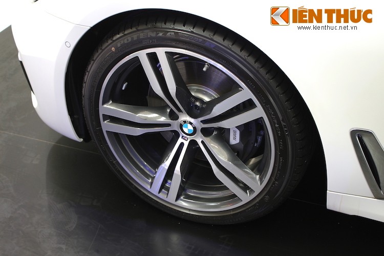 Xe sang the thao BMW 740Li M-Sport gia 5 ty tai Ha Noi-Hinh-6