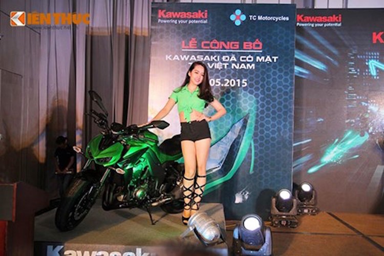 Loat xe moto Kawasaki giam gia hang chuc trieu dong tai VN