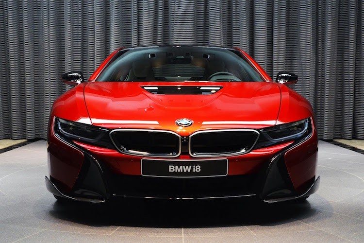 Sieu xe BMW i8 “ruc lua” cua dan choi Abu Dhabi-Hinh-3