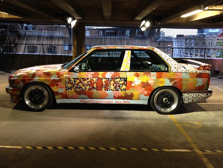 Dan xe BMW son nghe thuat Art Car 