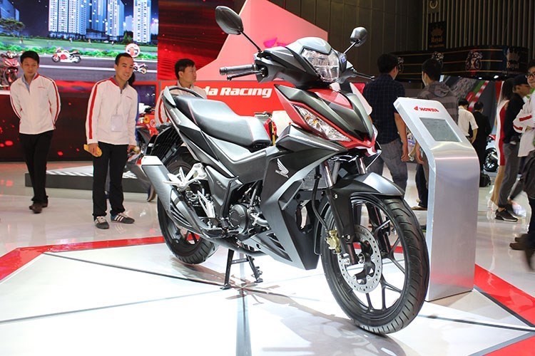 Honda Winner 150 sap ra mat phien ban moi-Hinh-3