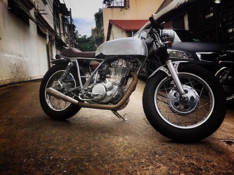 Ban do Yamaha SR400 cafe racer 