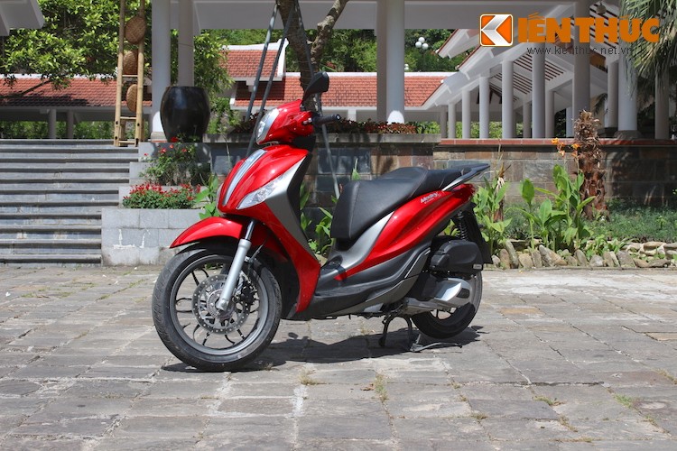 Cam lai scooter gia 86 trieu Piaggio Medley S 150 tai VN-Hinh-12