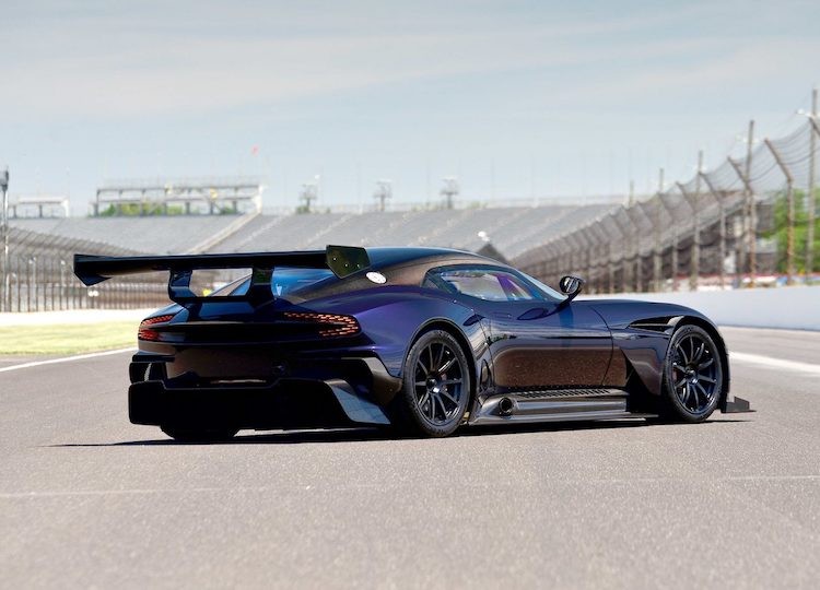 Ngam “hang khung” Aston Martin Vulcan tri gia 75,8 ty-Hinh-3