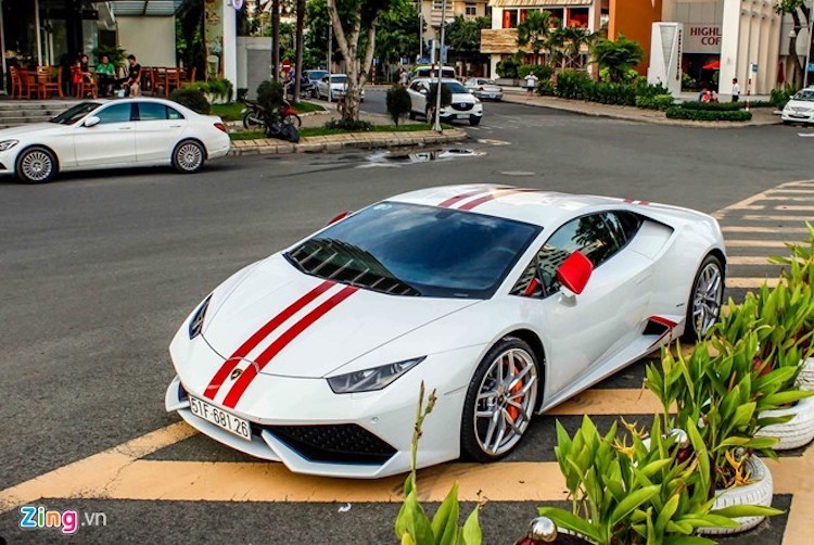 Bo doi sieu xe Lamborghini Huracan 13 ty tren pho Sai Gon-Hinh-4