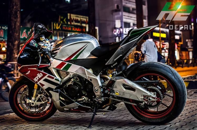 Sieu moto “hang hiem” Aprilia RSV4 RF doc dao tai Sai thanh-Hinh-3