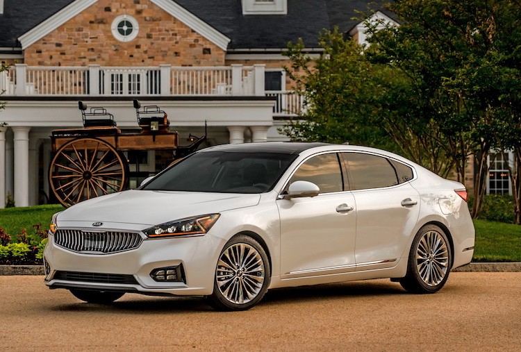 Kia Cadenza the he moi co gi de 