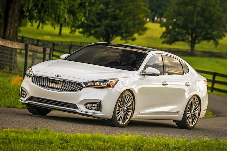 Kia Cadenza the he moi co gi de 