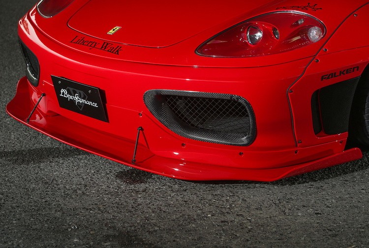“Hang cu” Ferrari 360 Spyder lot xac voi widebody khung-Hinh-2