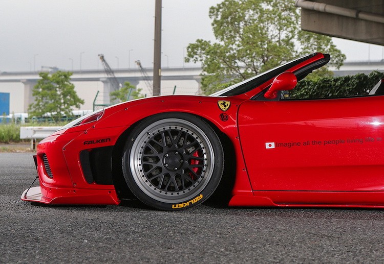 “Hang cu” Ferrari 360 Spyder lot xac voi widebody khung-Hinh-3