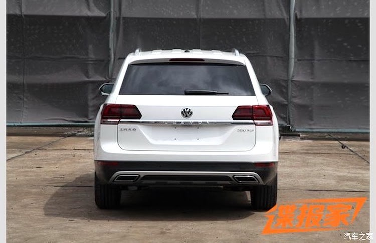 SUV co lon Volkswagen Teramont - 