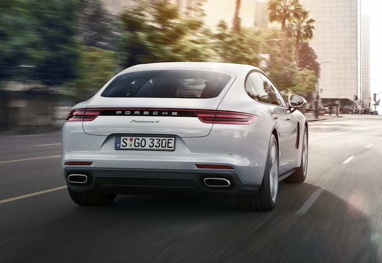 Xe sang Porsche Panamera 4 E-Hybrid chi 