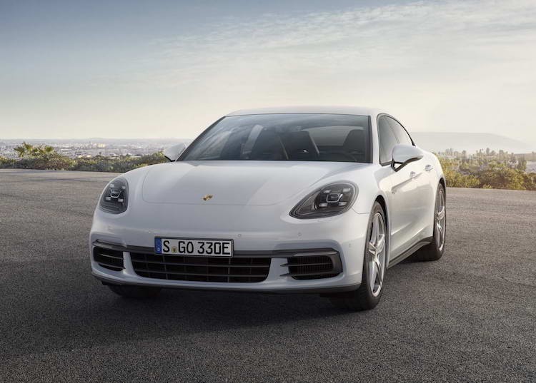 Xe sang Porsche Panamera 4 E-Hybrid chi 