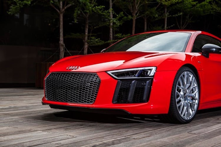 Sieu xe Audi R8 sap co ban 