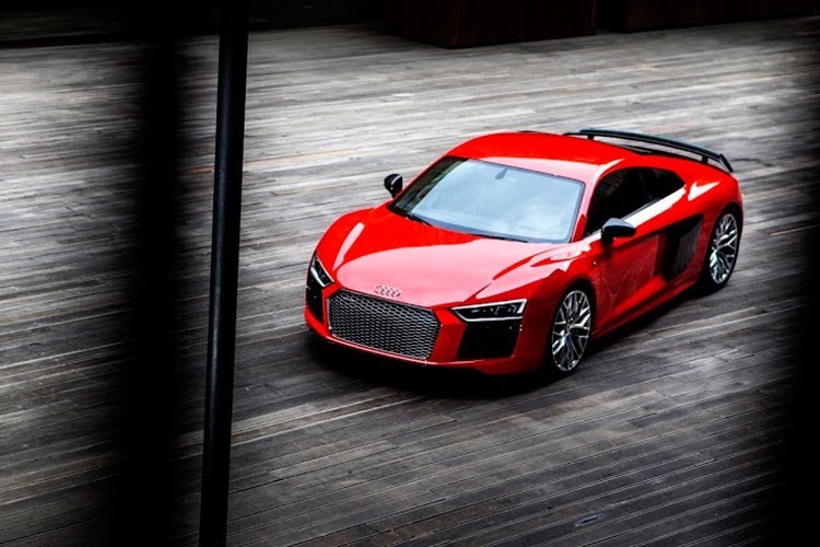 Sieu xe Audi R8 sap co ban 