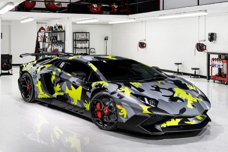 “Bo sua” Aventador SV camo do goi Novitec sieu khung