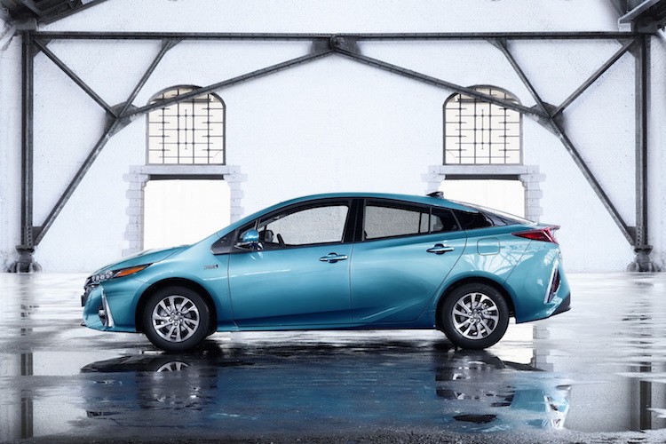 Toyota Prius Plug-in Hybrid 