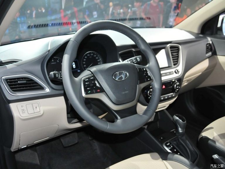 Hyundai Accent 2018 co gi de canh tranh Toyota Yaris?-Hinh-5