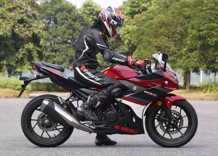 Can canh sportbike Suzuki GSX-250R 