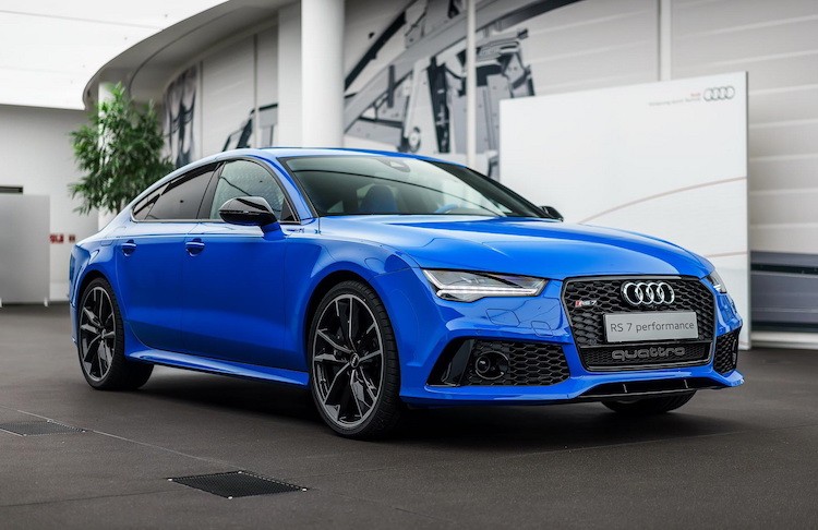 Audi RS7 Sportback sieu doc voi “ao xanh