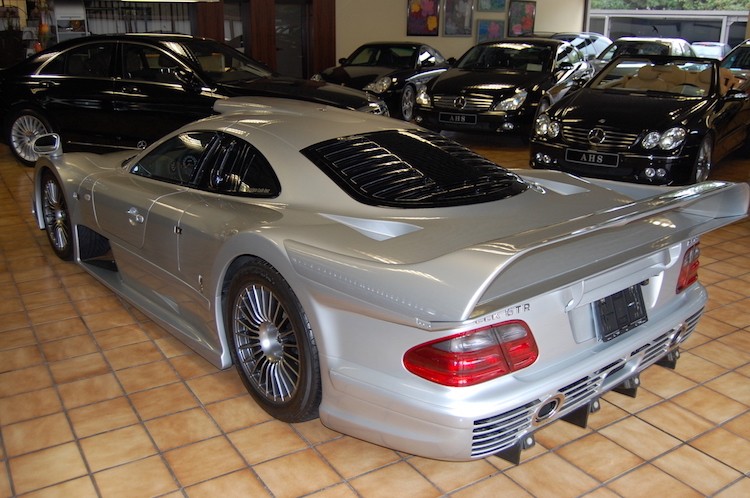 Soi sieu xe Mercedes CLK GTR “khung nhat