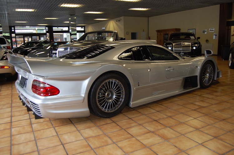 Soi sieu xe Mercedes CLK GTR “khung nhat