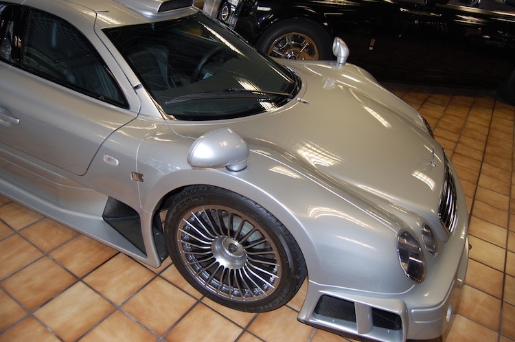 Soi sieu xe Mercedes CLK GTR “khung nhat