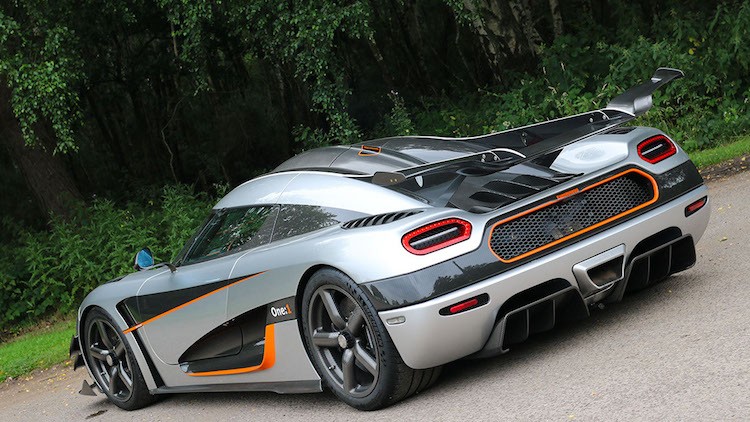 Sieu xe “hang khung” Koienigsegg One:1 dau tien gia 136 ty-Hinh-4