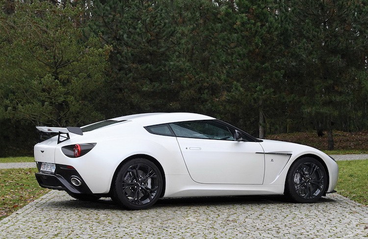 Sieu xe Aston Martin V12 Zagato “so 0” doc nhat The gioi-Hinh-4