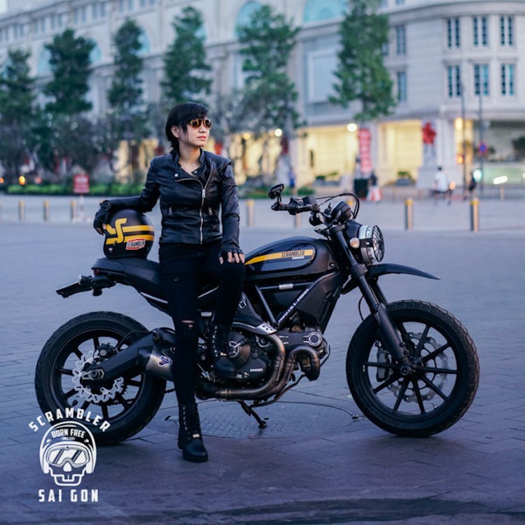 Nu biker Sai Gon “nai cung” Ducati Scrambler Full Throttle-Hinh-3