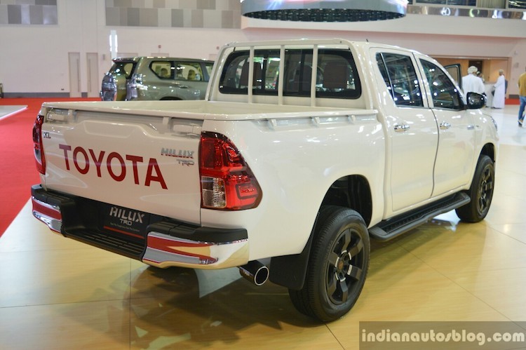 Toyota ra mat Hilux the thao TRD 