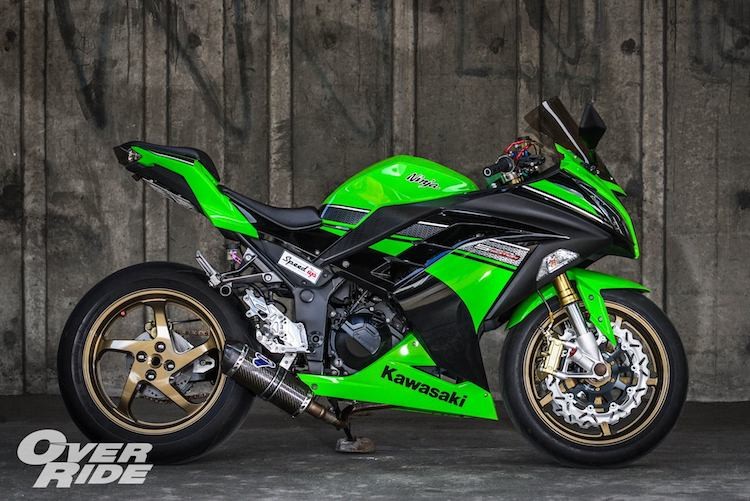 Sportbike Kawasaki Ninja 300 do superbike “sieu khung“-Hinh-3