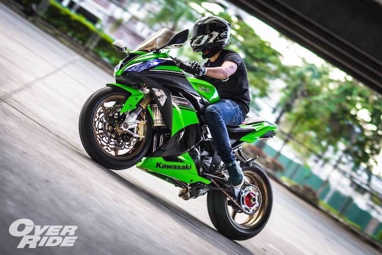 Sportbike Kawasaki Ninja 300 do superbike “sieu khung“-Hinh-5