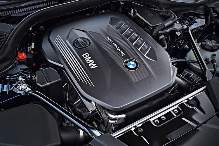 Lo dien BMW 5 Series Touring 2017 cop sieu lon-Hinh-7