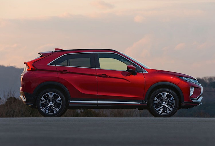 Mitsubishi Eclipse Cross “hau due” Outlander Sport lo dien-Hinh-3