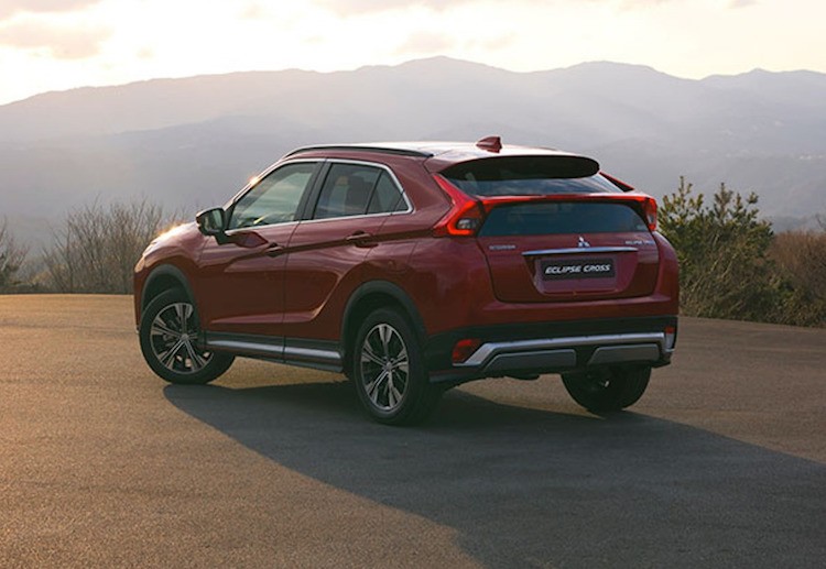 Mitsubishi Eclipse Cross “hau due” Outlander Sport lo dien-Hinh-4