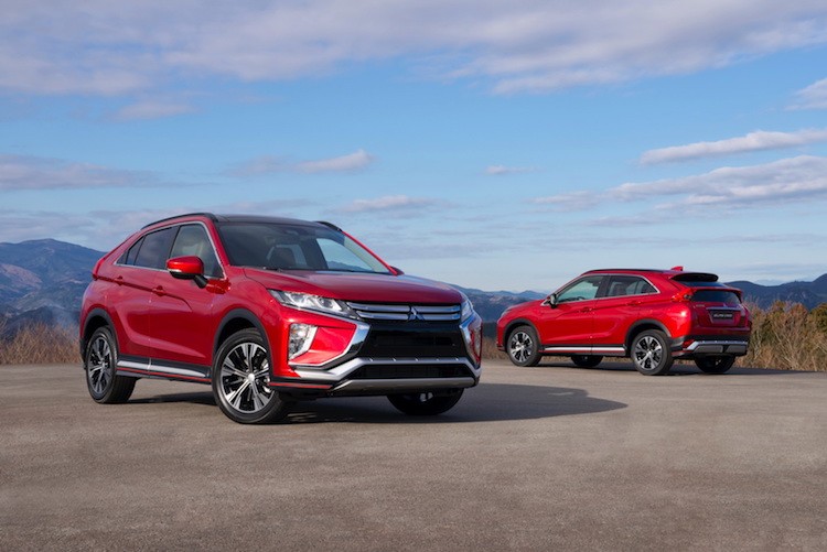 Mitsubishi Eclipse Cross “hau due” Outlander Sport lo dien