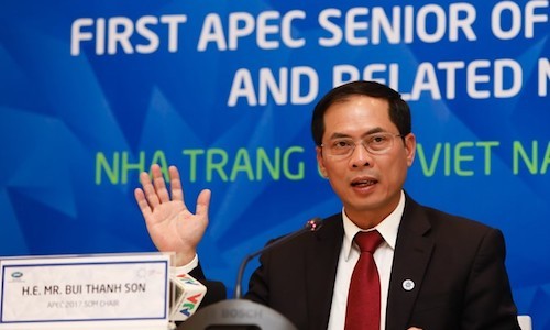 Dien dan APEC du gap song lon nhung se di dung huong