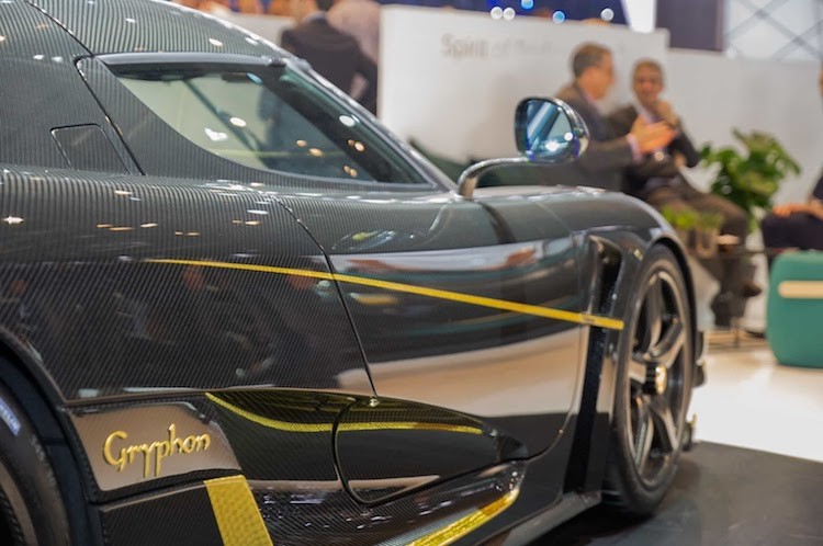 Sieu xe soi carbon, dat vang Koenigsegg Agera RS-Hinh-3