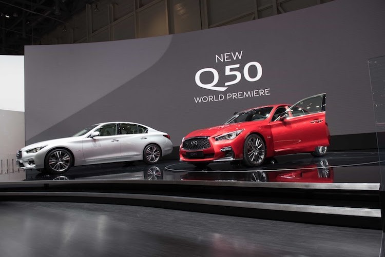 “Dau” Mercedes C-Class, xe sang Infiniti Q50 2018 co gi?