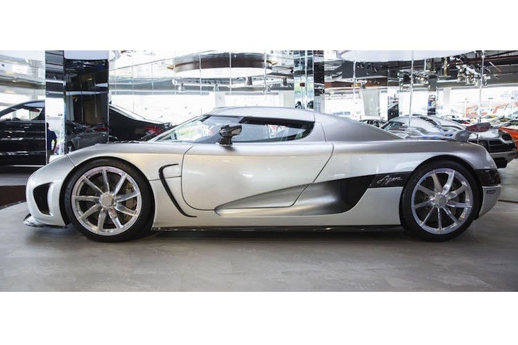 Sieu xe Koenigsegg Agera dung 7 nam van co gia 31 ty-Hinh-2