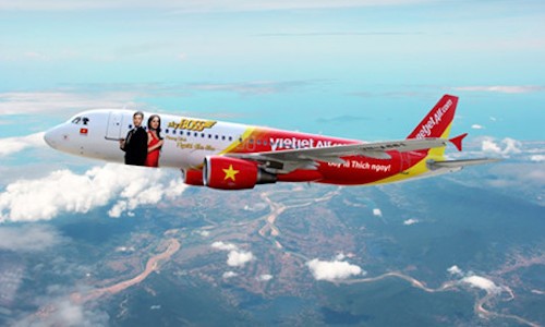 May bay Vietjet lien tuc khong lien lac duoc voi khong luu