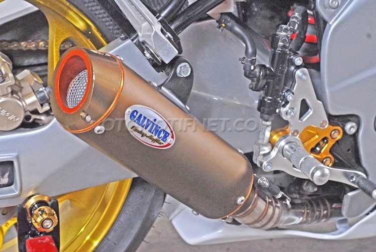 Naked-bike Honda CB150R Streetfire “lot xac” sieu moto-Hinh-4