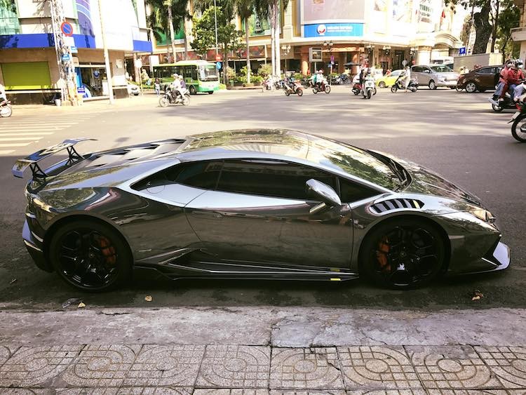 Lamborghini Huracan “khung” nhat Viet Nam khoe mau doc-Hinh-3
