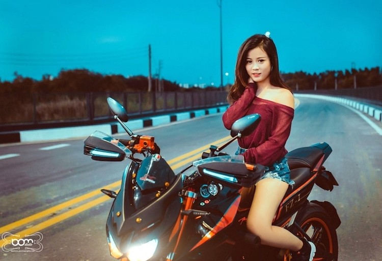 &quot;Hot Teen&quot; Viet do dang Yamaha FZ150i do Kawasaki Z1000