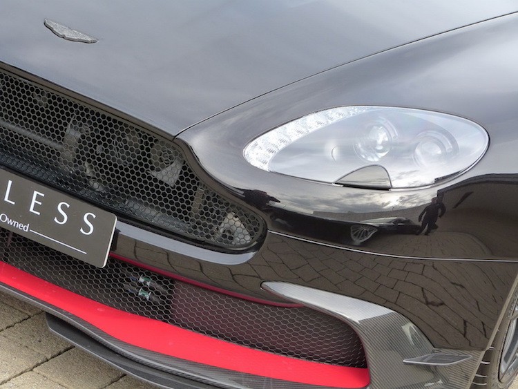 Sieu xe “hang hiem” Aston Martin Vantage GT8 gia 6,9 ty dong-Hinh-10