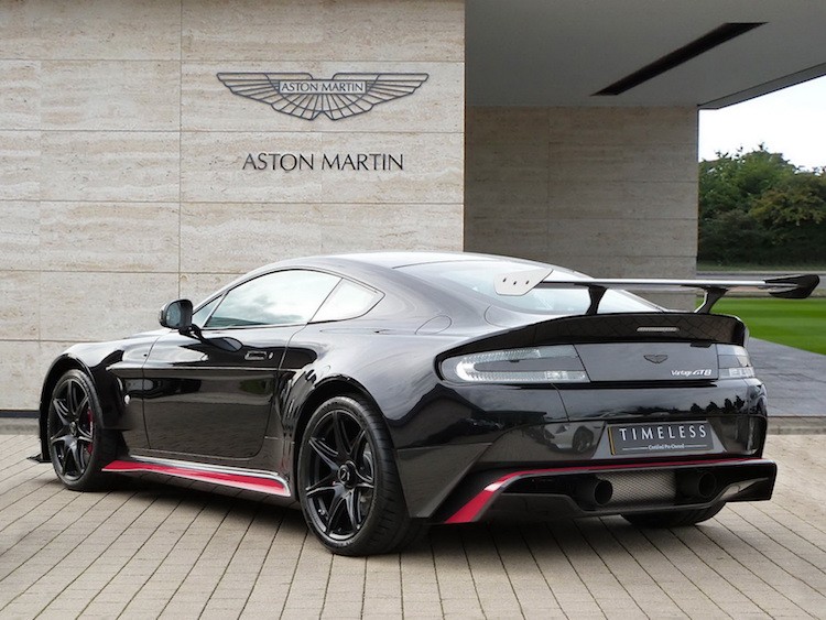 Sieu xe “hang hiem” Aston Martin Vantage GT8 gia 6,9 ty dong-Hinh-5
